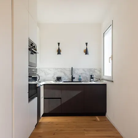 Appartamento Casa Sarina Modern With And Sea View Up To 6 Ppl Garage Included *