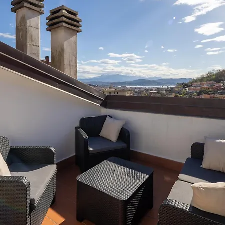 شقة Casa Sarina Modern With And Sea View Up To 6 Ppl Garage Included لا سبيتسْيا