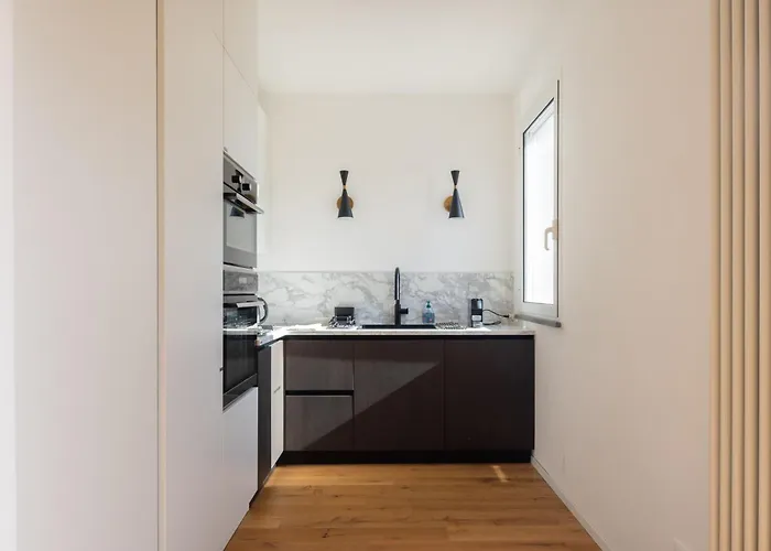 Διαμέρισμα Casa Sarina Modern With And Sea View Up To 6 Ppl Garage Included *